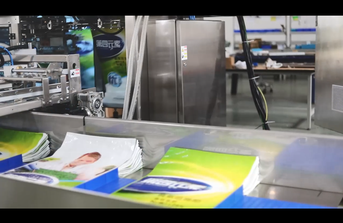 M&aacute;y đ&oacute;ng g&oacute;i tự động cho thức ăn cho th&uacute; cưng